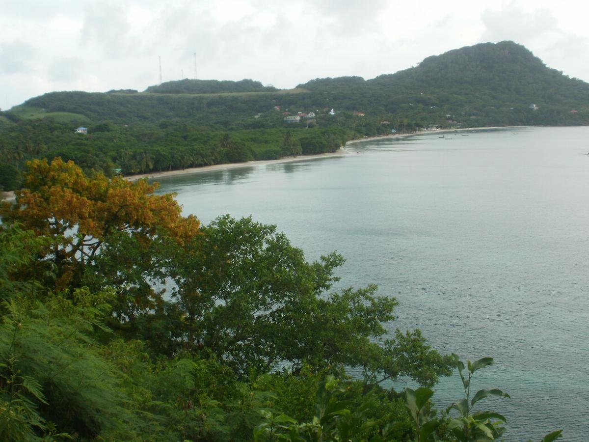 Posada Miss Portia South West Bay Exterior foto